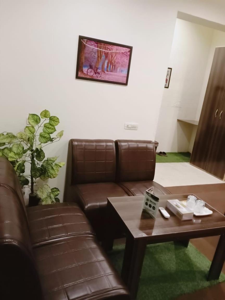 Westin Suites Lahore Camera foto